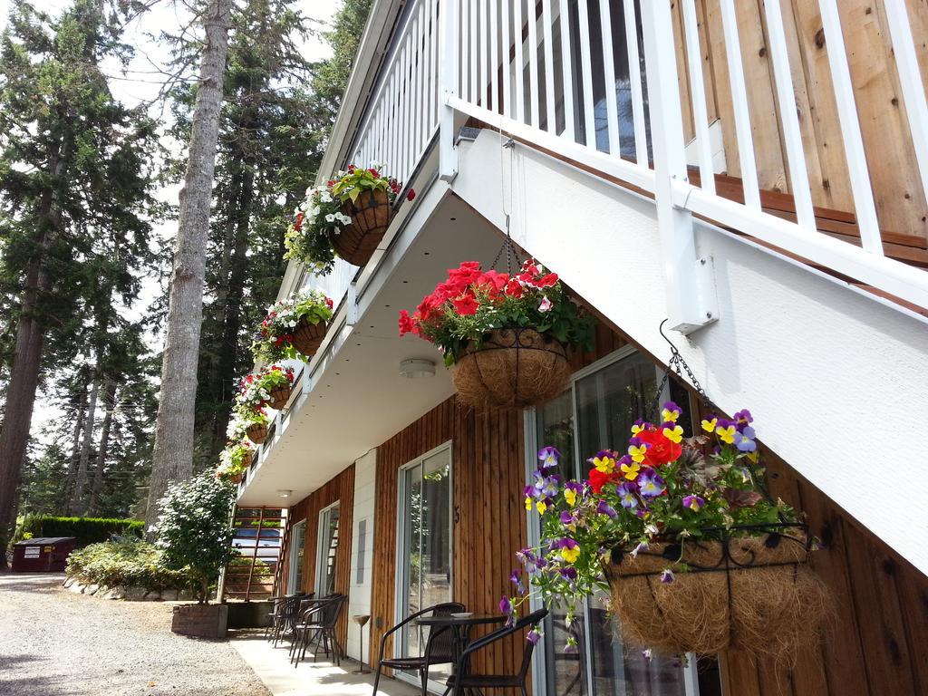 Edgewater Motel Campbell River Bagian luar foto