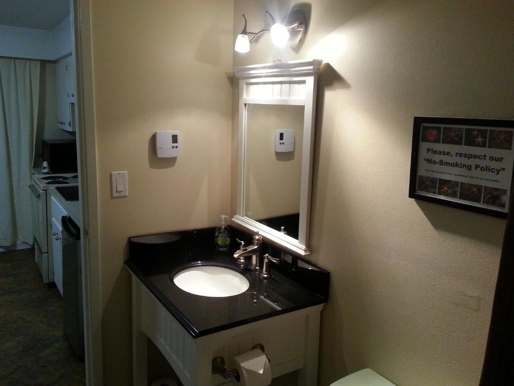 Edgewater Motel Campbell River Ruang foto